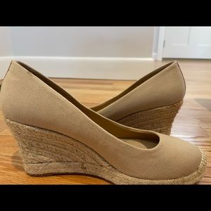 Nude Jcrew Heels size 7.5